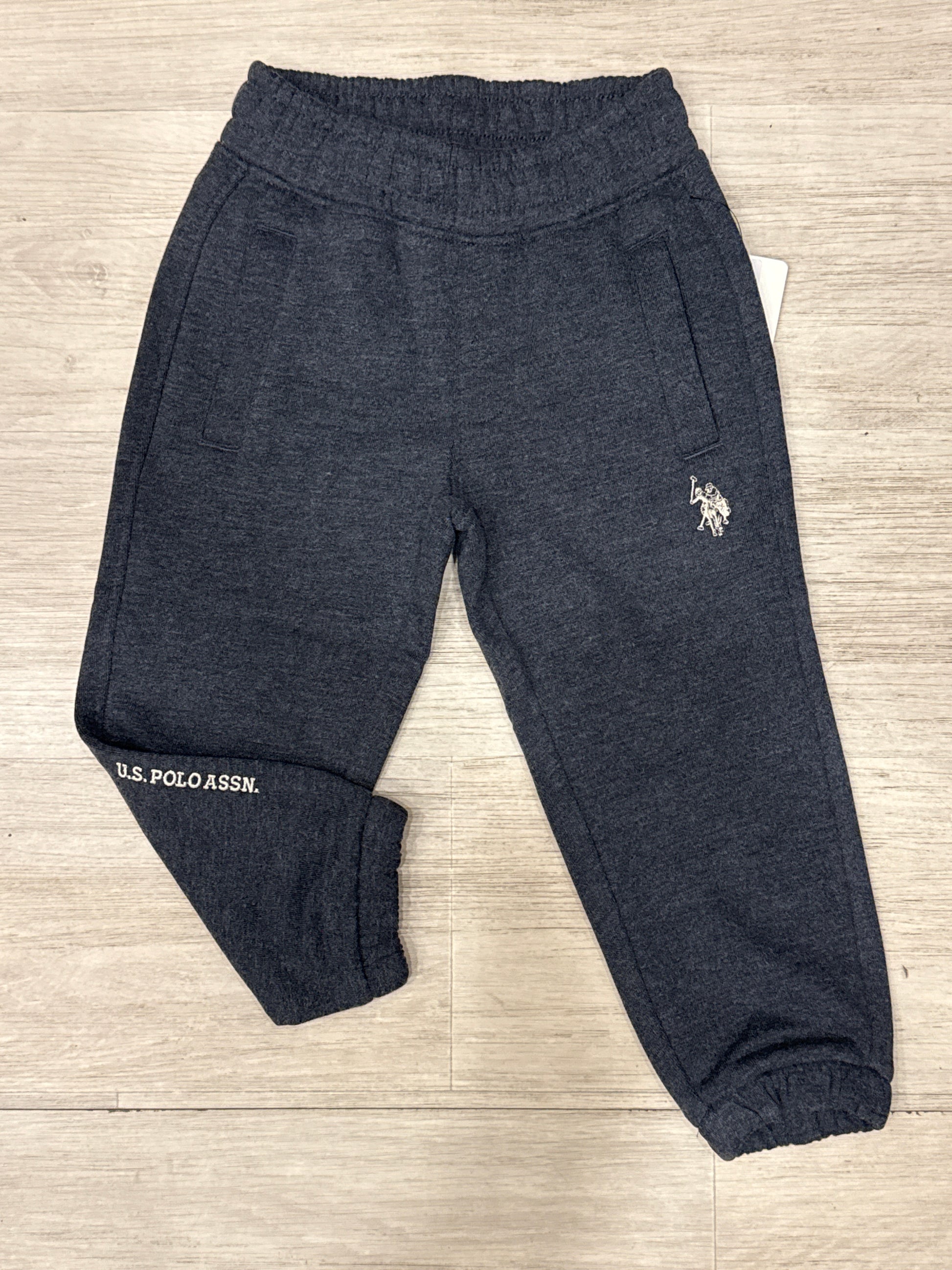 pantatuta dark gray polo