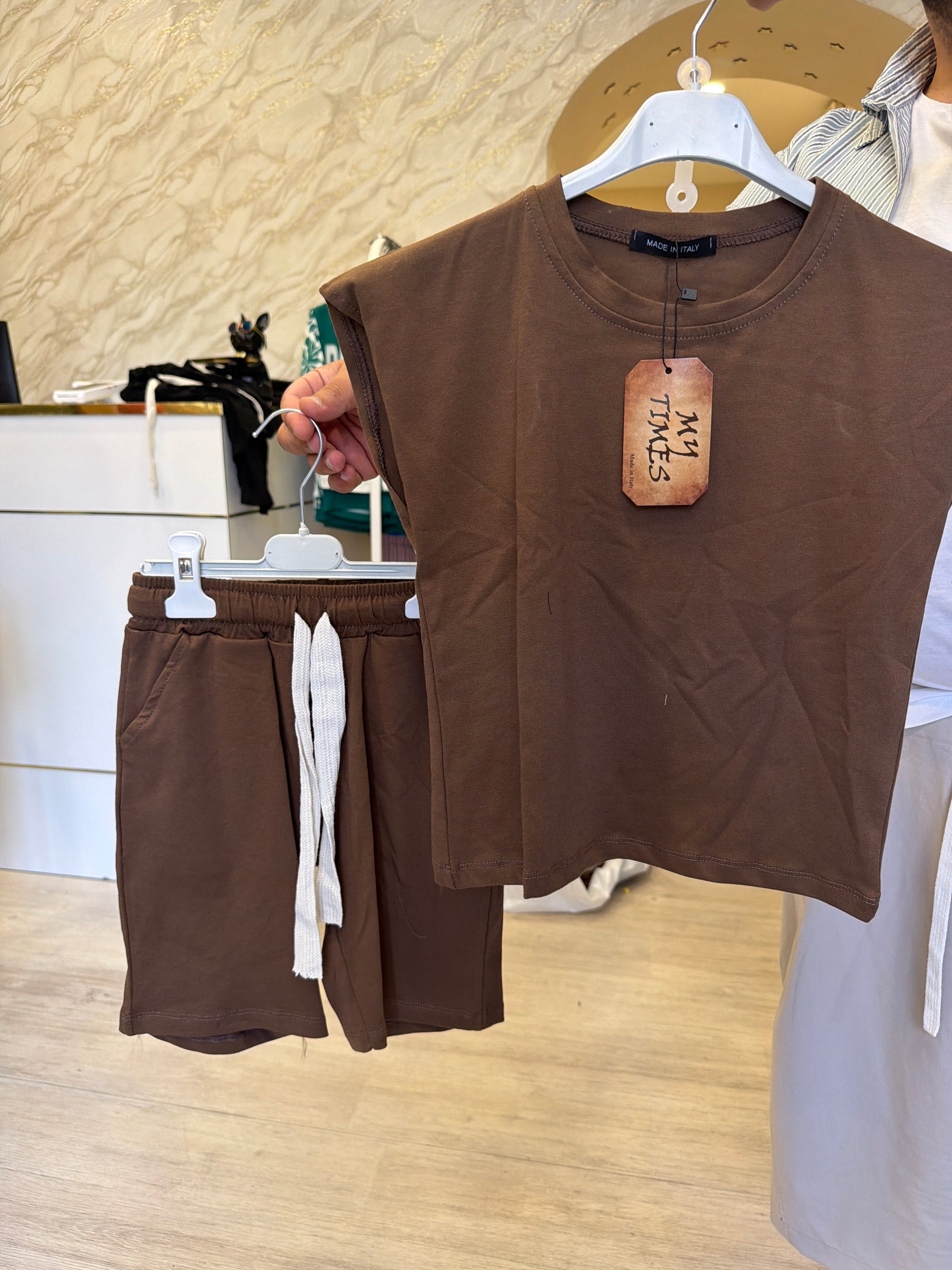 coordinato smanicato camel 5263
