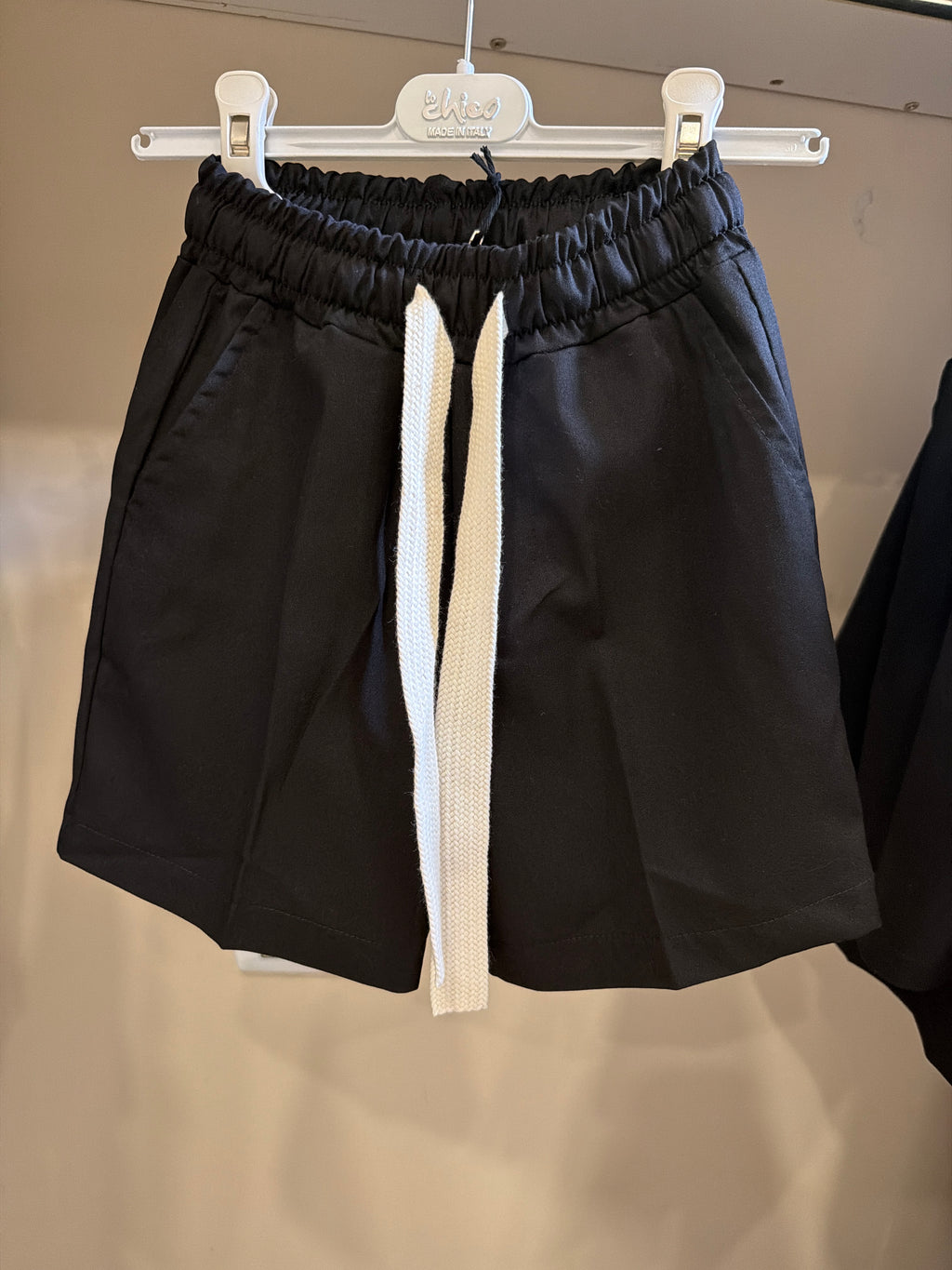 Bermuda Viscosa nero TK027