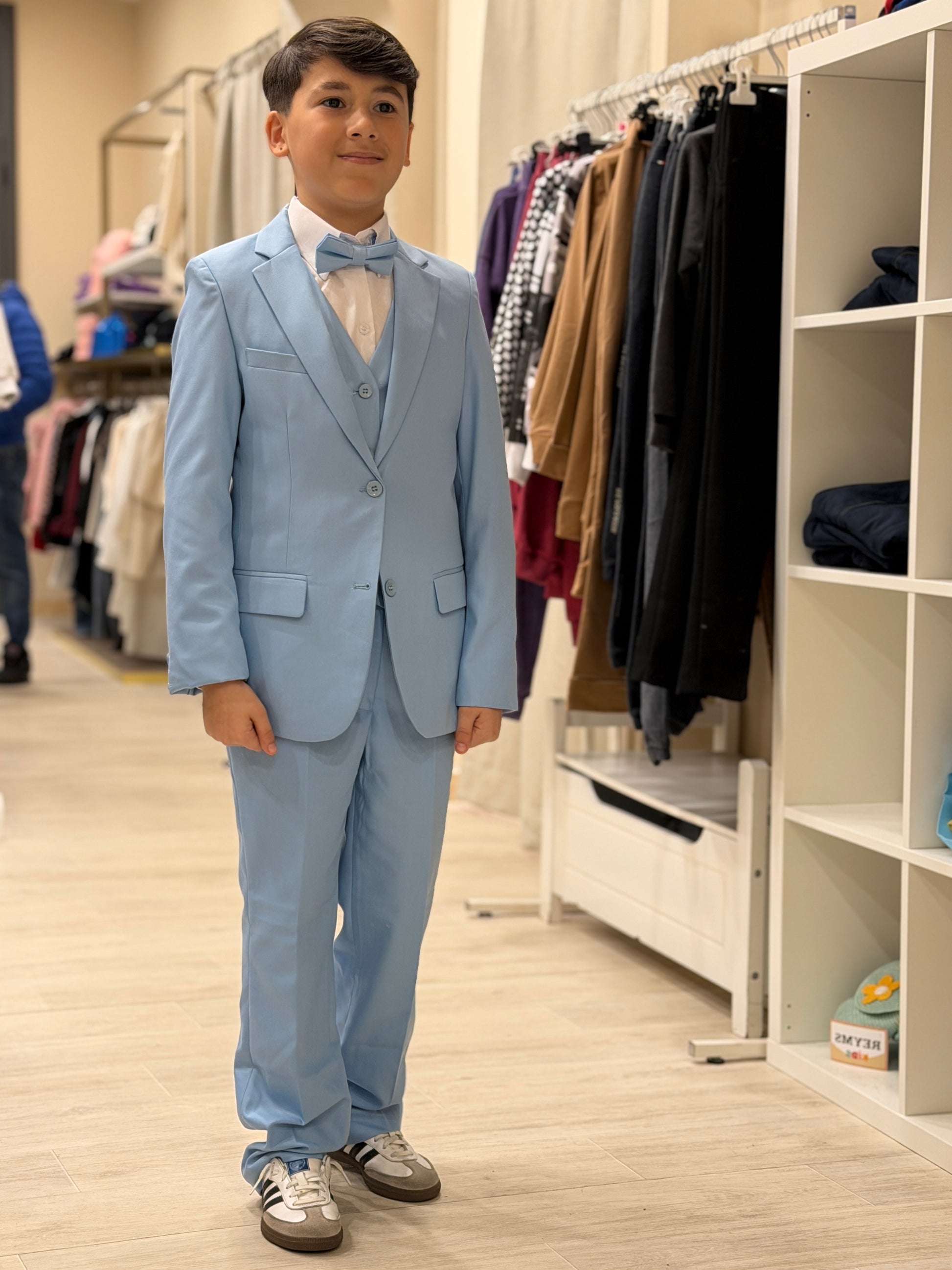 abito monopetto con gilet polvere