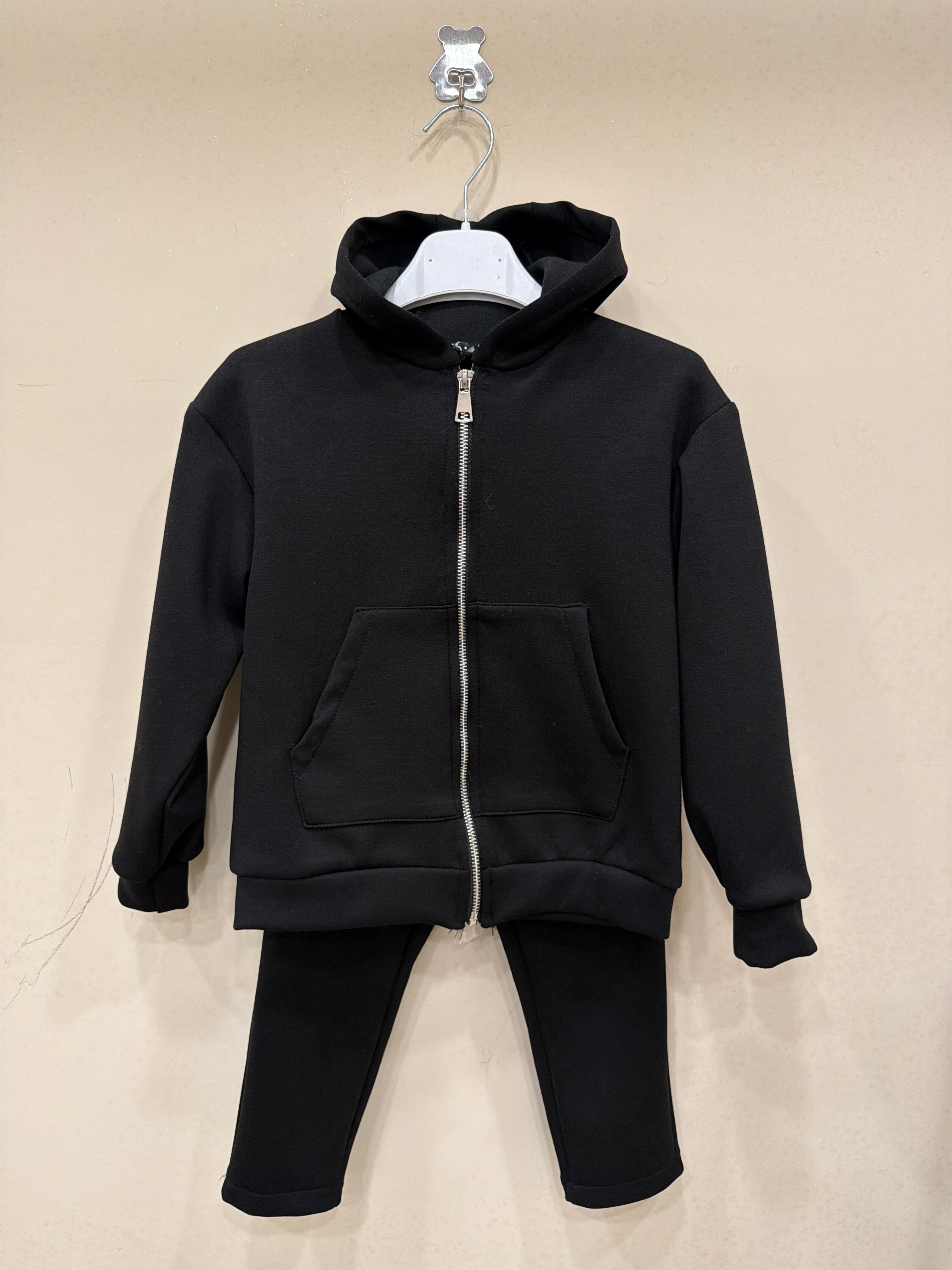 tuta scuba nera con zip