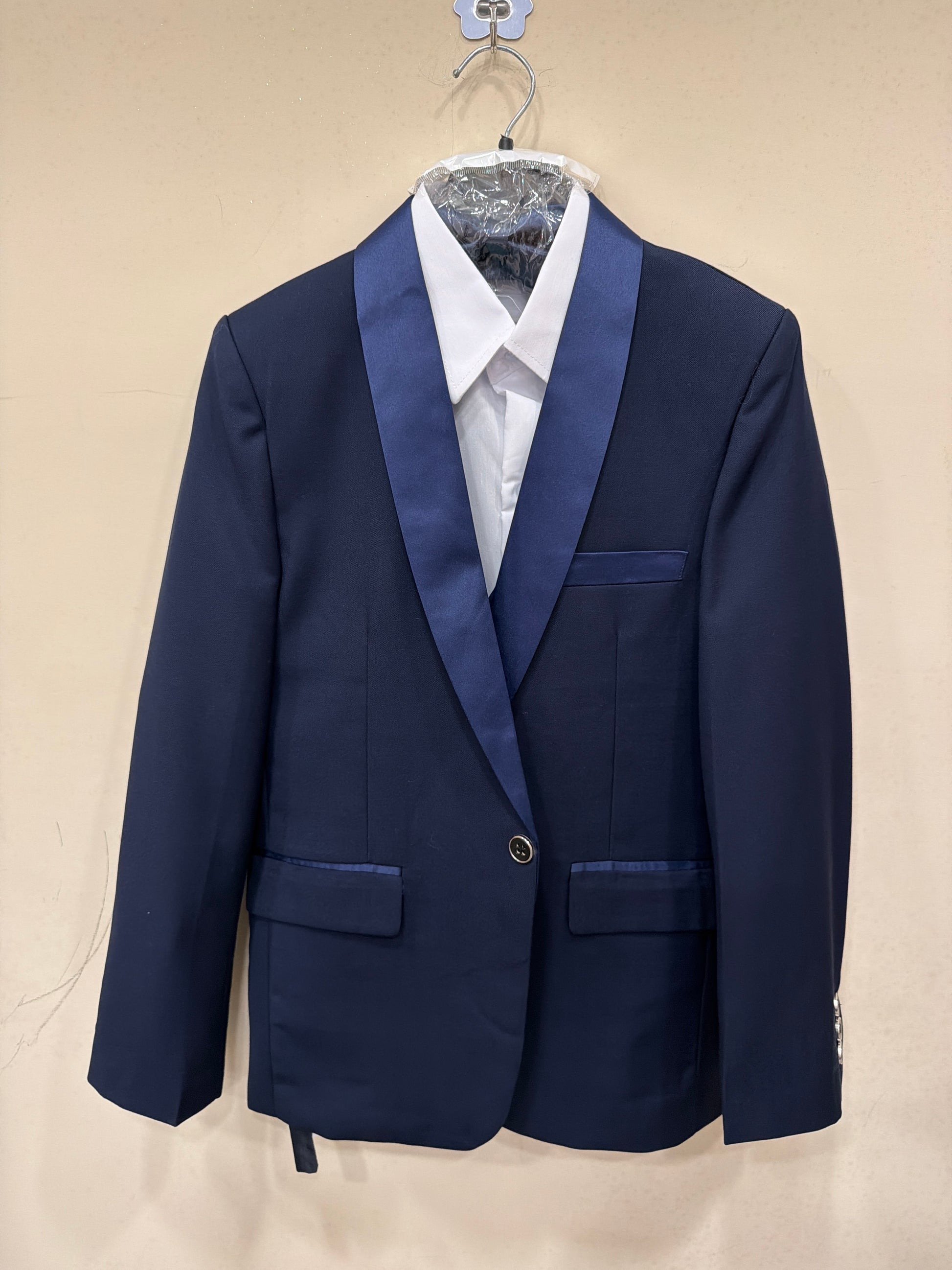 abito smoking con gilet blu