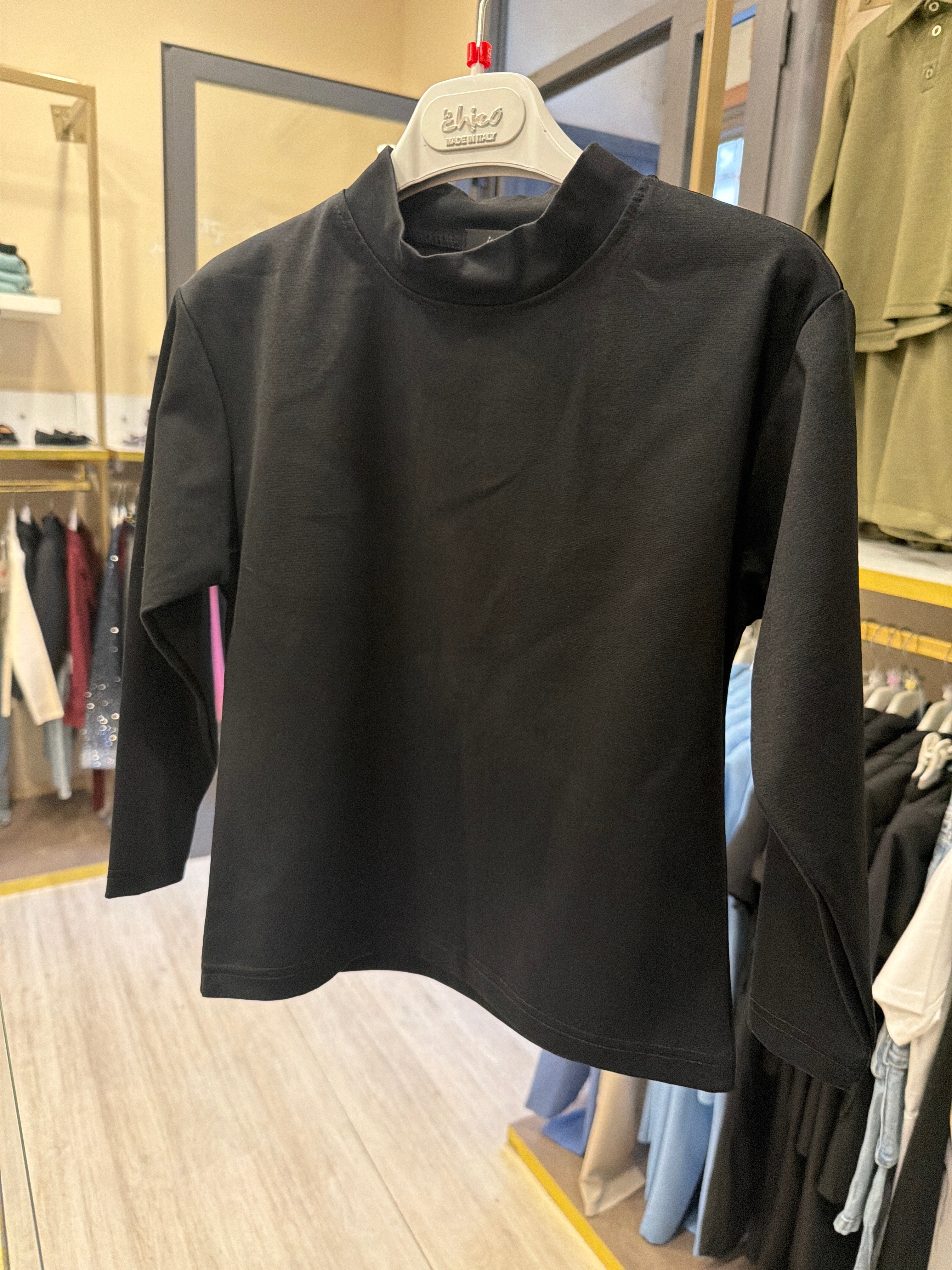 T-shirt manica lunga nera 518