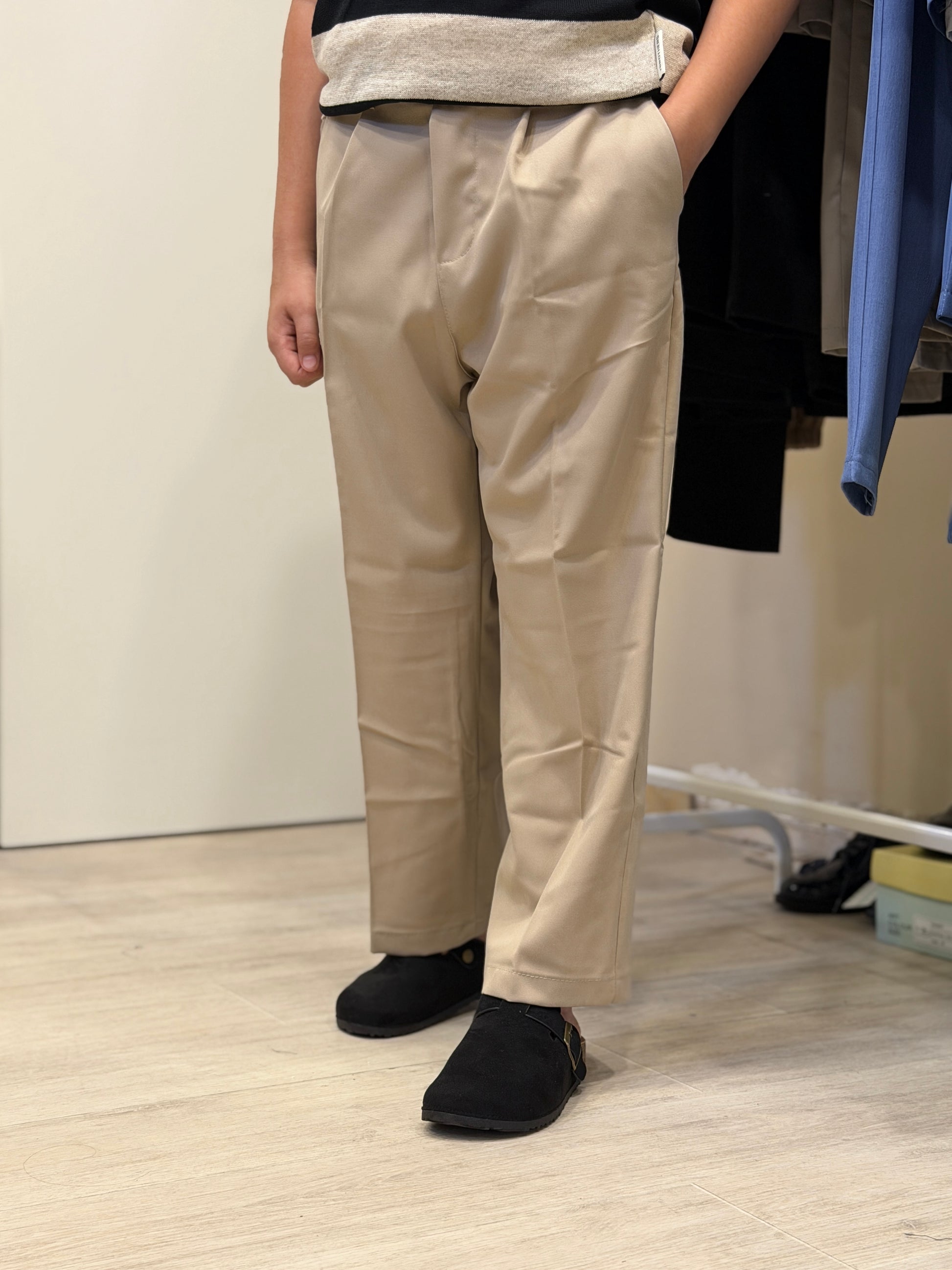 Pantalone fondo largo tk070 sabbia