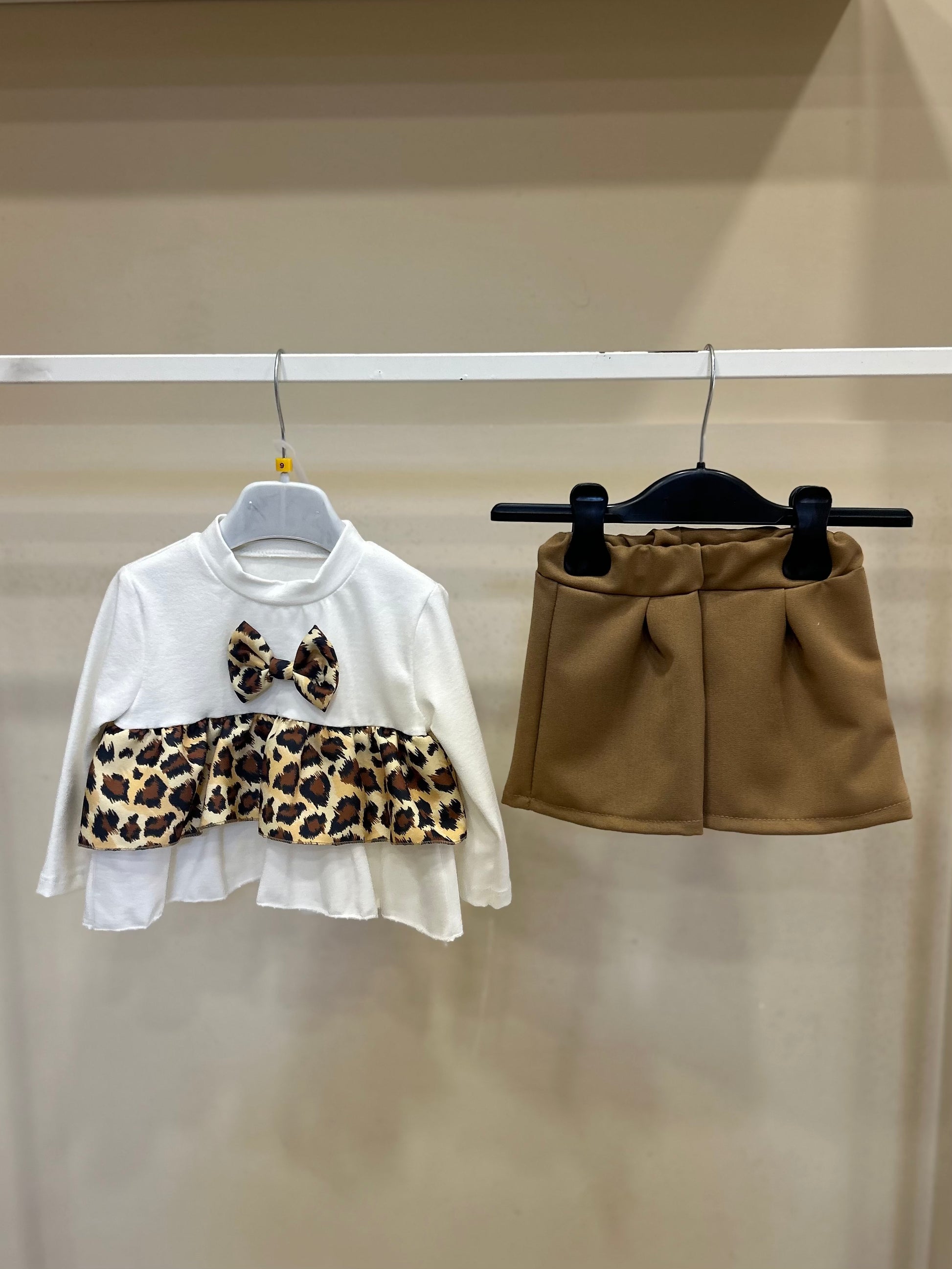 Coordinato beige cotone neonata C021