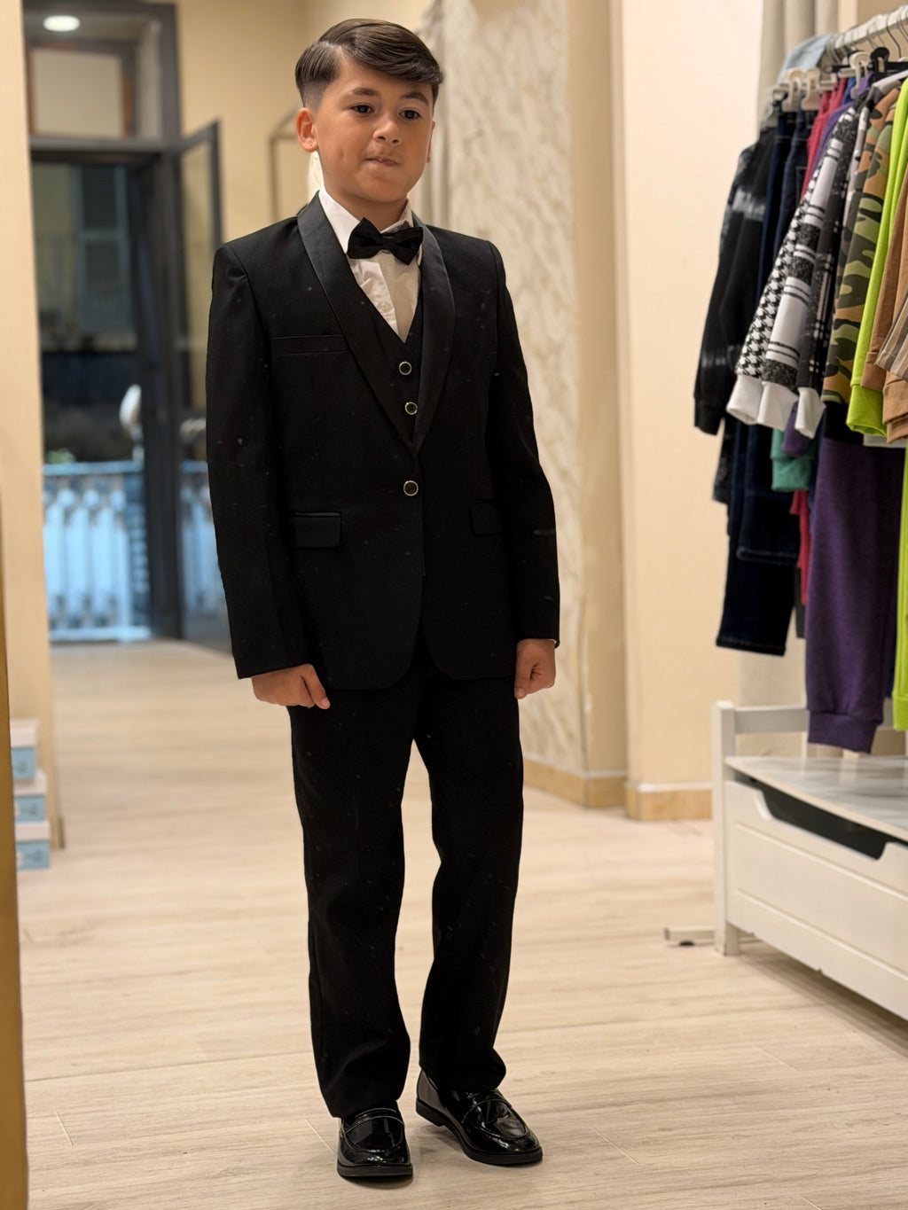 abito smoking con gilet nero