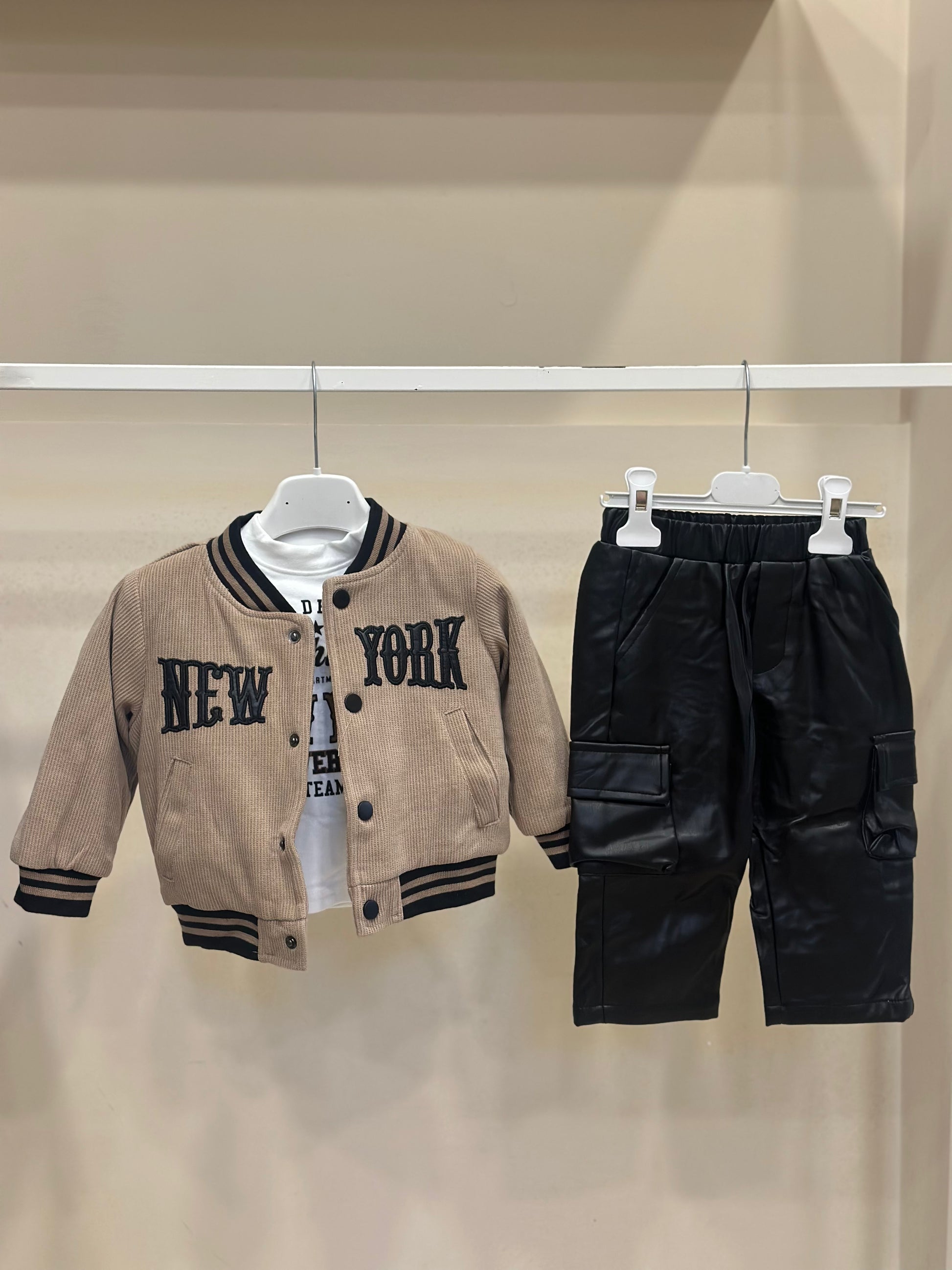 Coordinato New York beige S8335